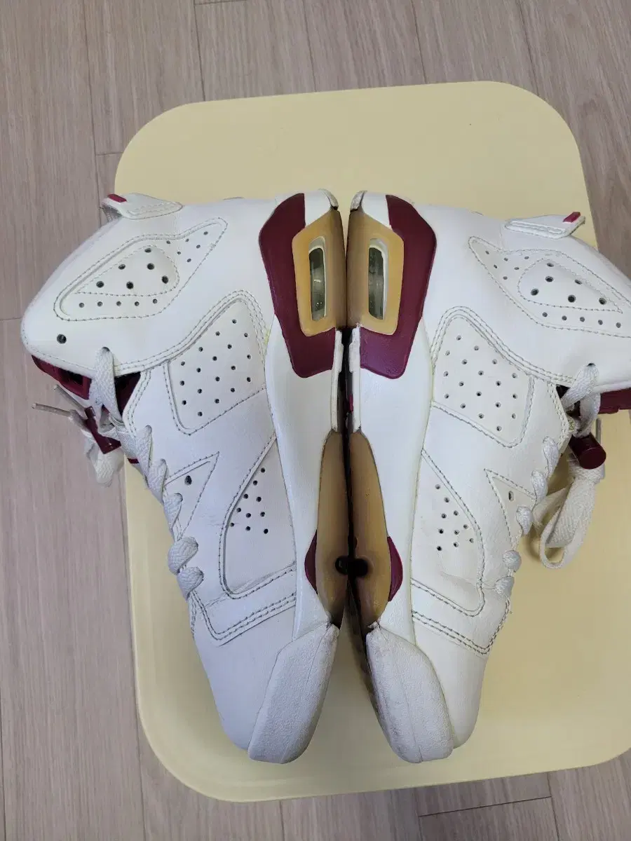 thumbnail-4